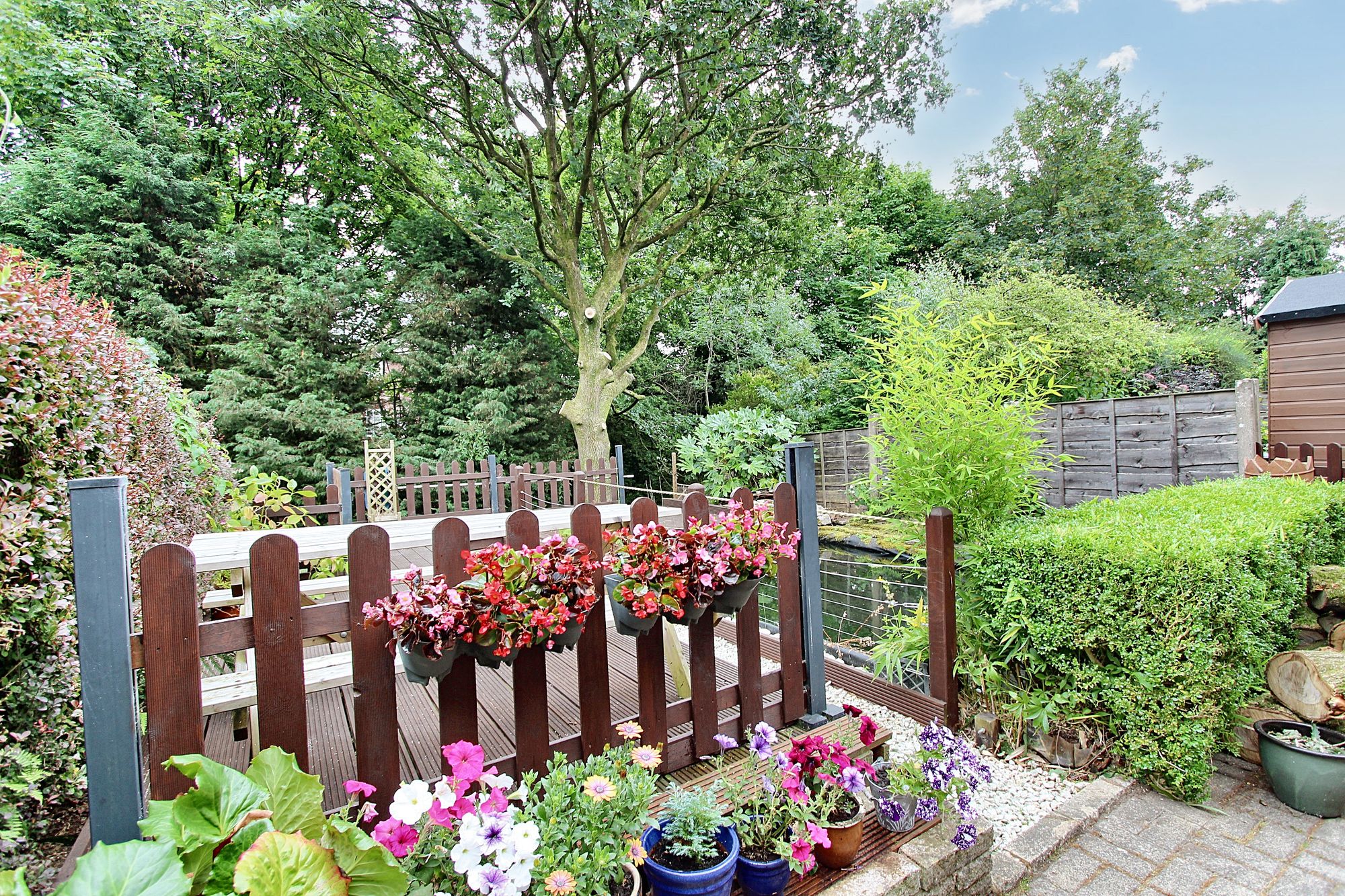 Images for Spring Grove, Whitefield, M45