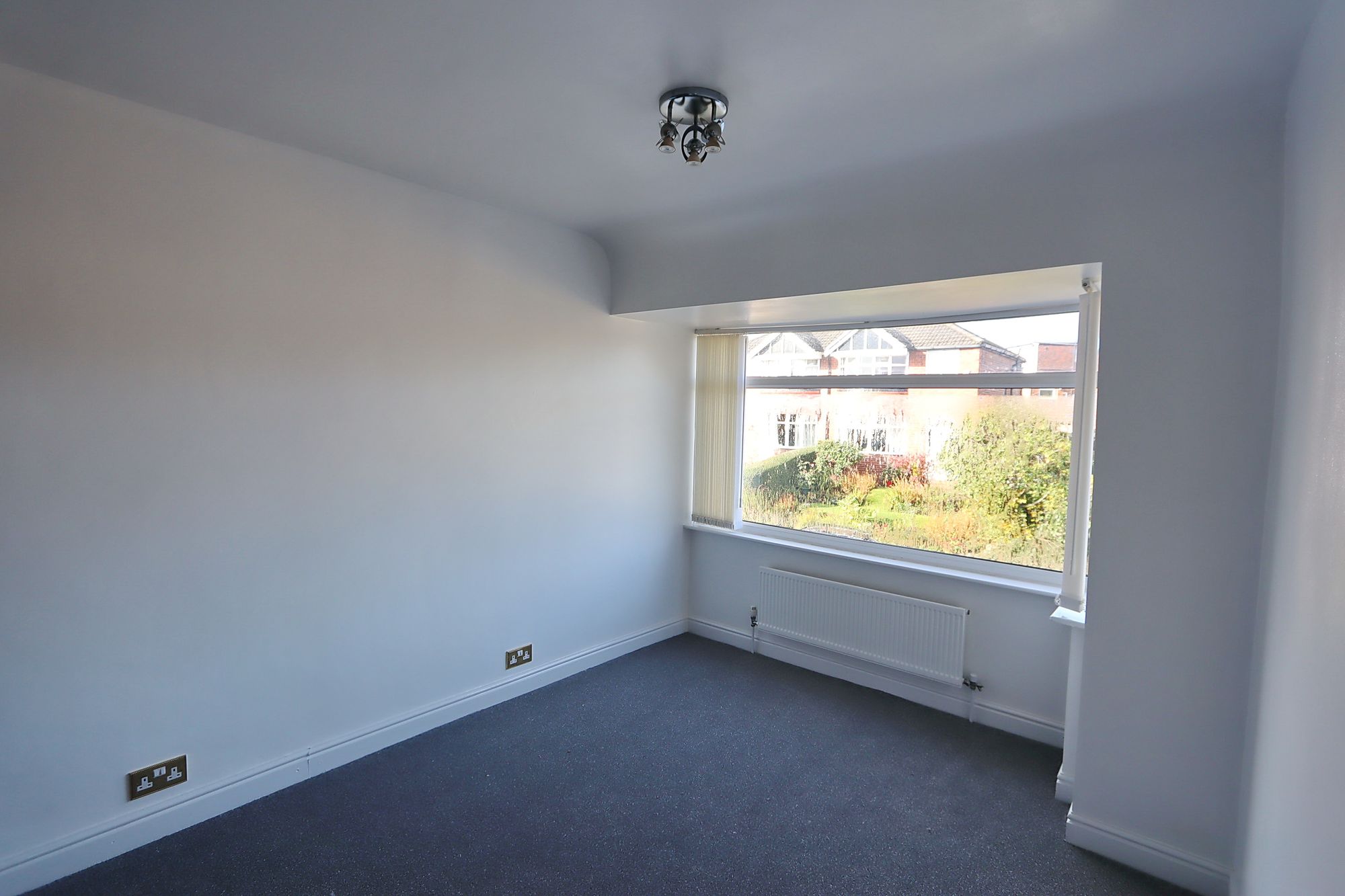 Images for Edgeware Avenue, Prestwich, M25