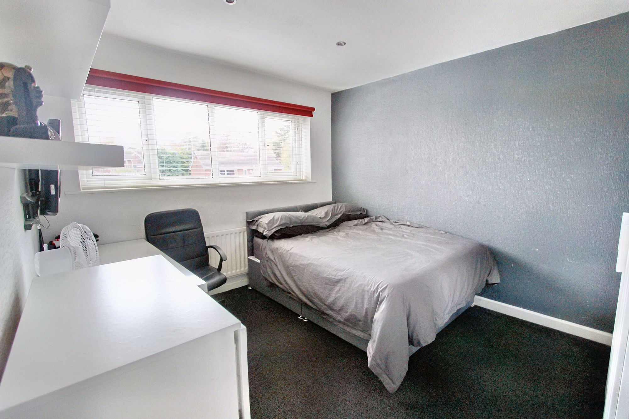 Images for Sergeants Lane, Whitefield, M45